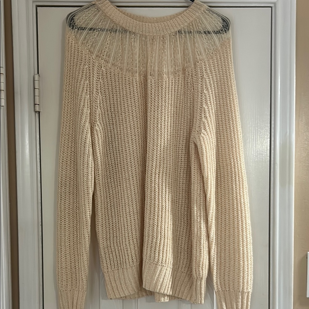 Simplicity Cream Crew Neck Sweater with Ribbed Knit